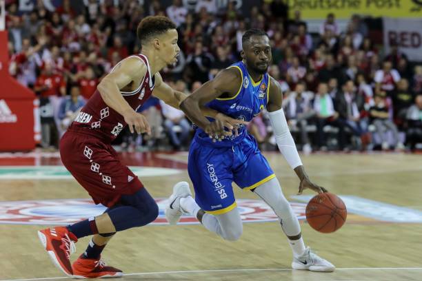 仅反映了球 仅反映了球